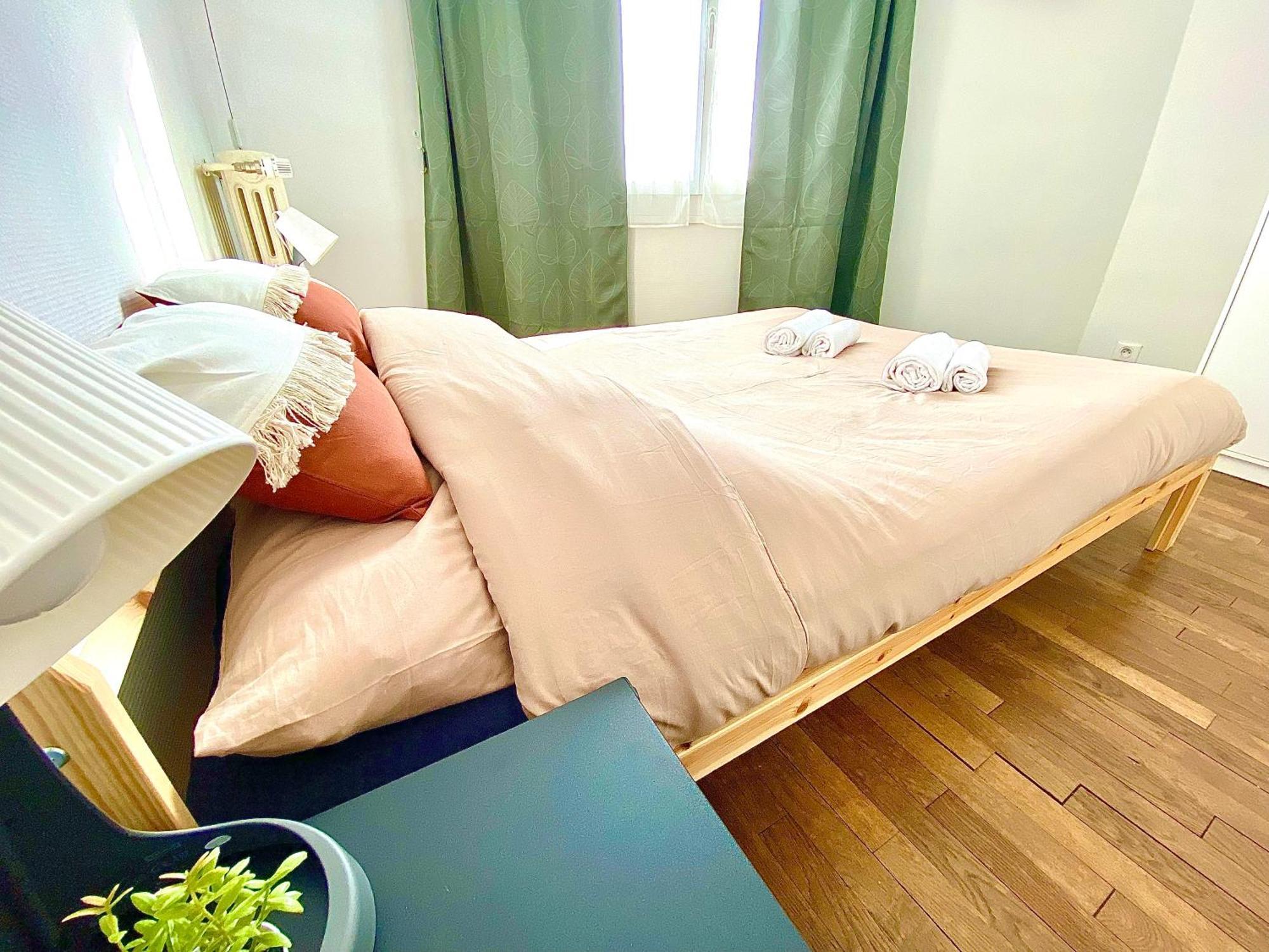Le Chinchauvaud, Spacieux Avec Balcon Limoges Zewnętrze zdjęcie